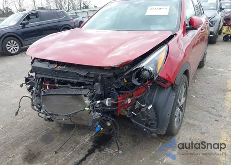 2020 Kia Niro Touring z USA, uszkodzony, nr VIN KNDCC3LC2L5424069